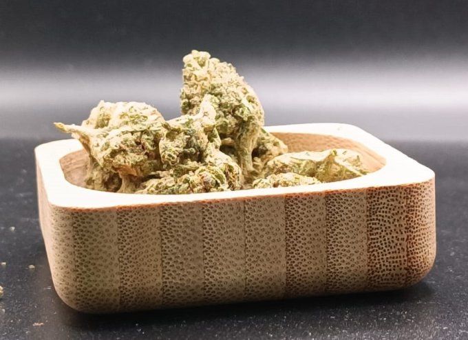 PINNEAPPLE - Fleur de cbd greenhouse